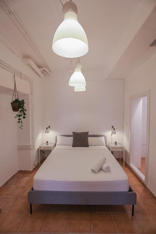Centrico Apartamento Junto Al Cervantes Malaga Bagian luar foto