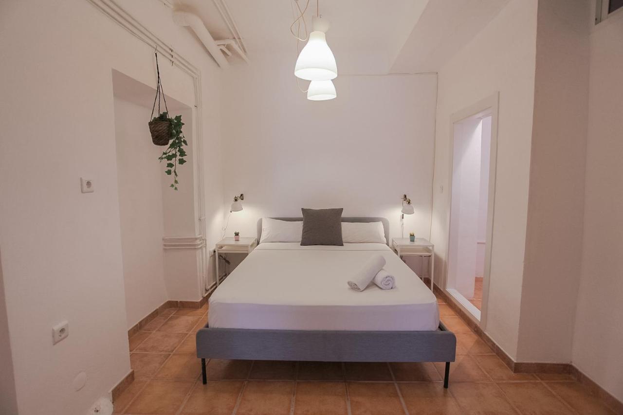 Centrico Apartamento Junto Al Cervantes Malaga Bagian luar foto