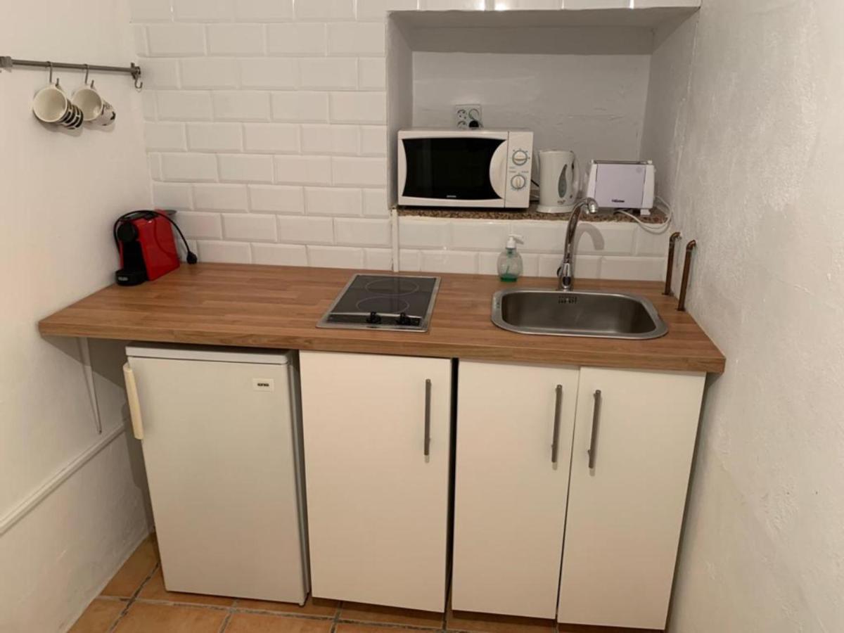 Centrico Apartamento Junto Al Cervantes Malaga Bagian luar foto